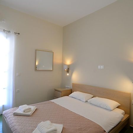 Villa Anesis Spetses Town Bagian luar foto